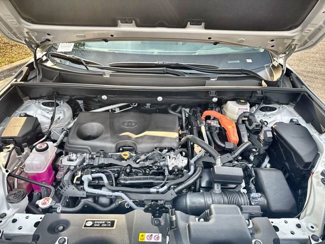 Used 2025 Toyota RAV4 XLE image 34