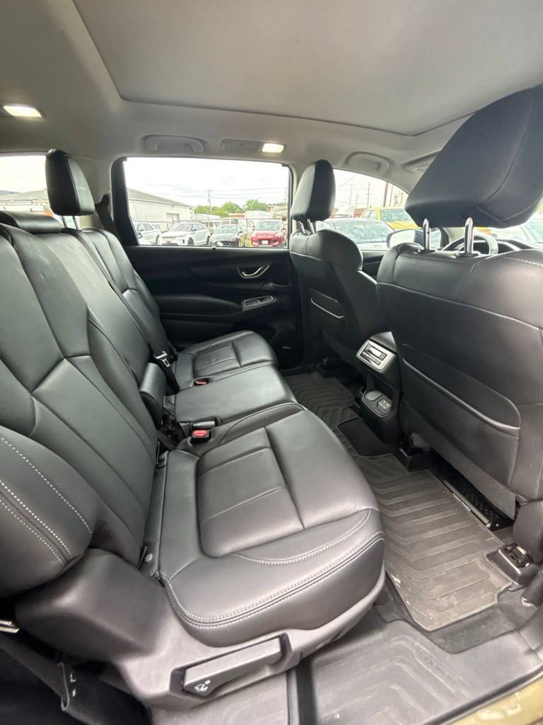 Used 2024 Subaru Ascent Limited w/ Technology Package AWD/4WD image 23