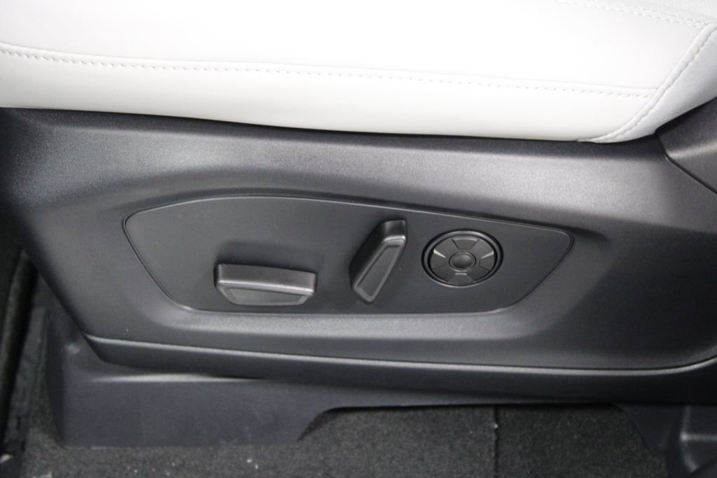 New 2026 Ford Explorer Platinum w/ LUX Leather Package image 20