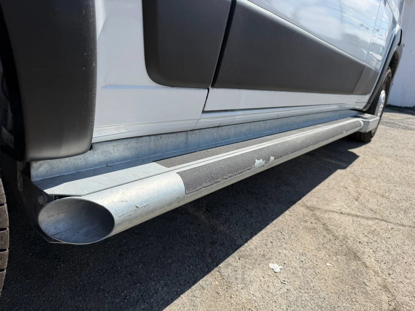 Used 2025 RAM ProMaster 2500 w/ U-Haul Equipment Group FWD image 25