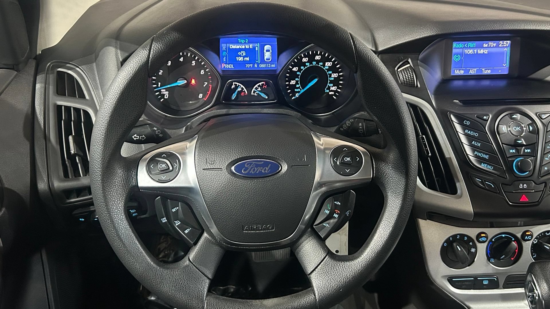 Used 2013 Ford Focus SE FWD image 57