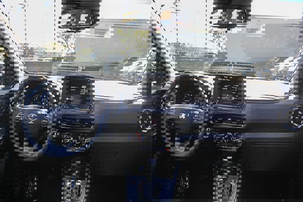 Certified 2023 Hyundai Kona SEL image 18