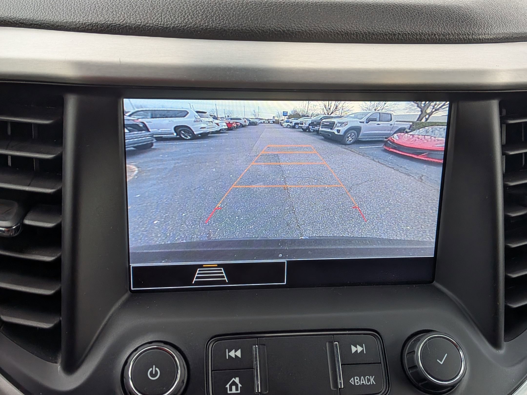 Certified 2021 GMC Acadia SLE w/ Driver Convenience Package image 28