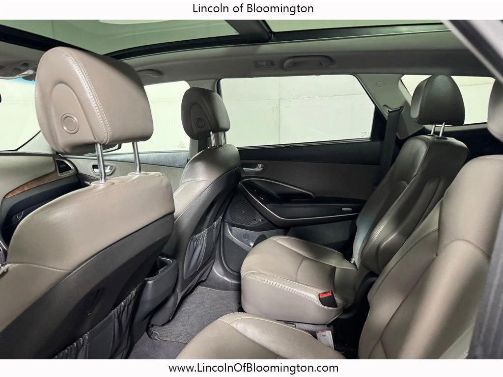 Used 2017 Hyundai Santa Fe Limited w/ Cargo Package AWD/4WD image 35