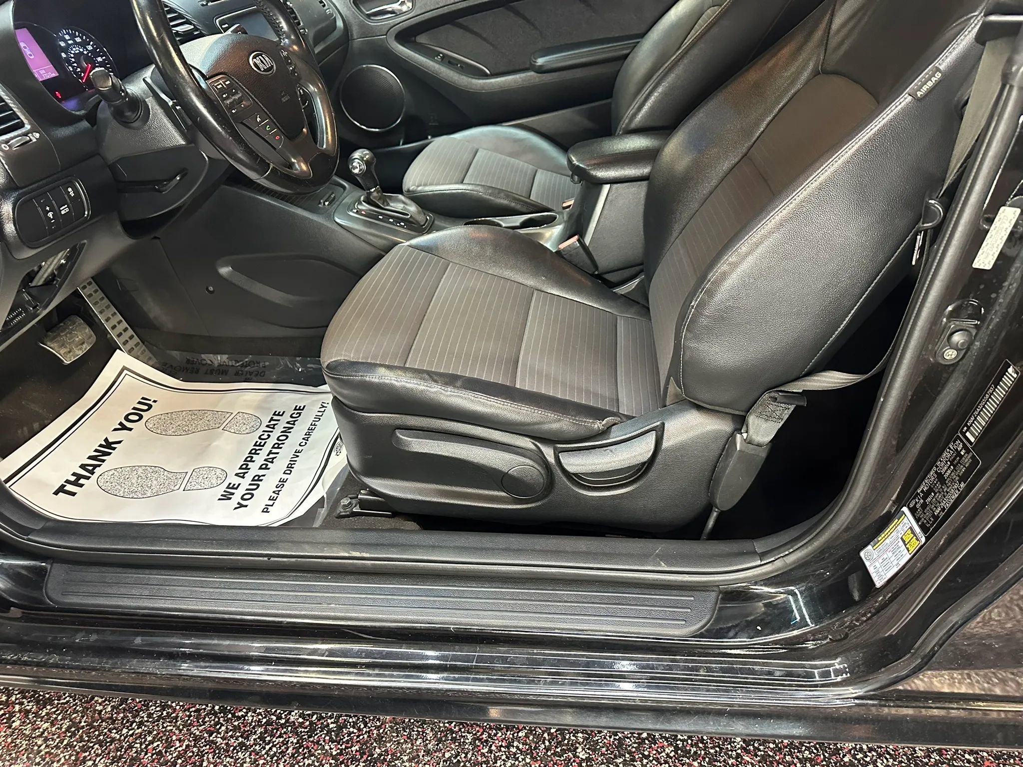 Used 2016 Kia Forte Koup SX FWD image 17