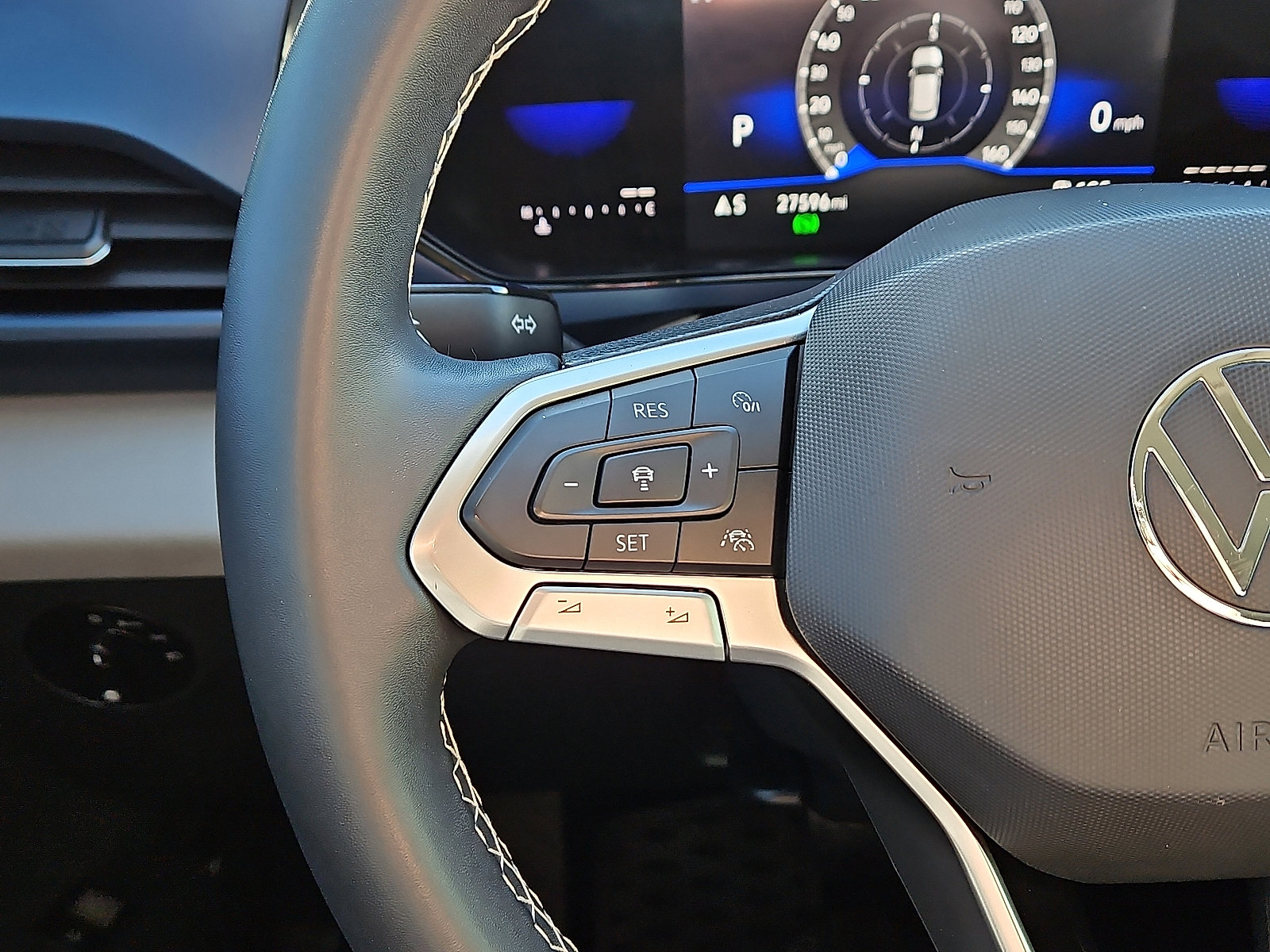 Certified 2023 Volkswagen Taos SE image 15