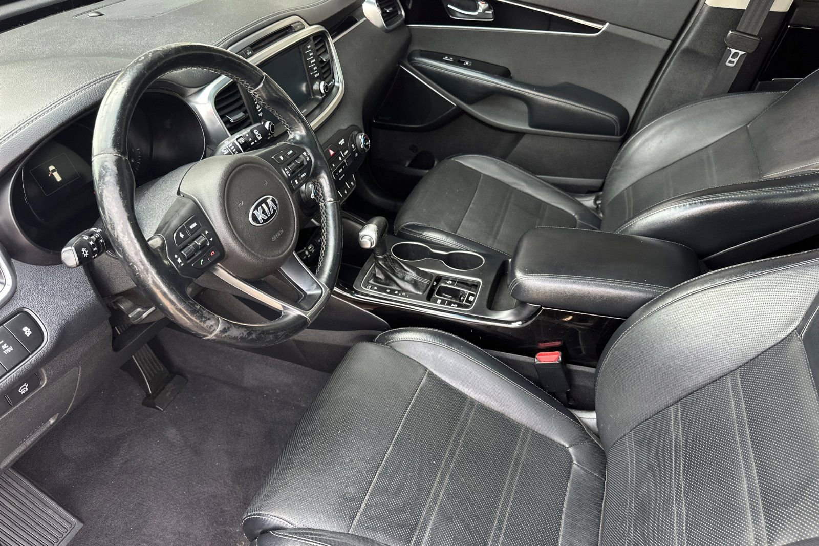 Used 2017 Kia Sorento SX AWD/4WD image 10
