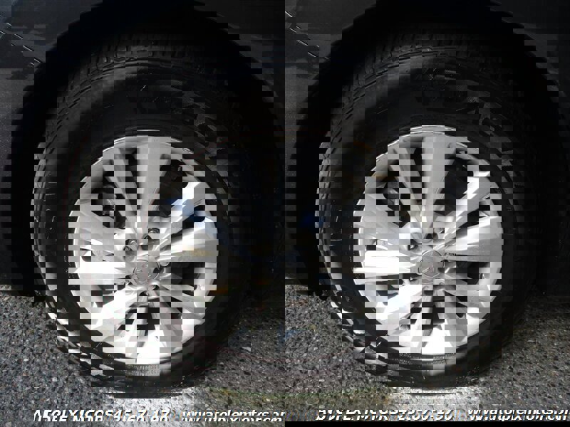 Used 2016 Kia Sedona LX w/ LX Essentials Premium Package image 34