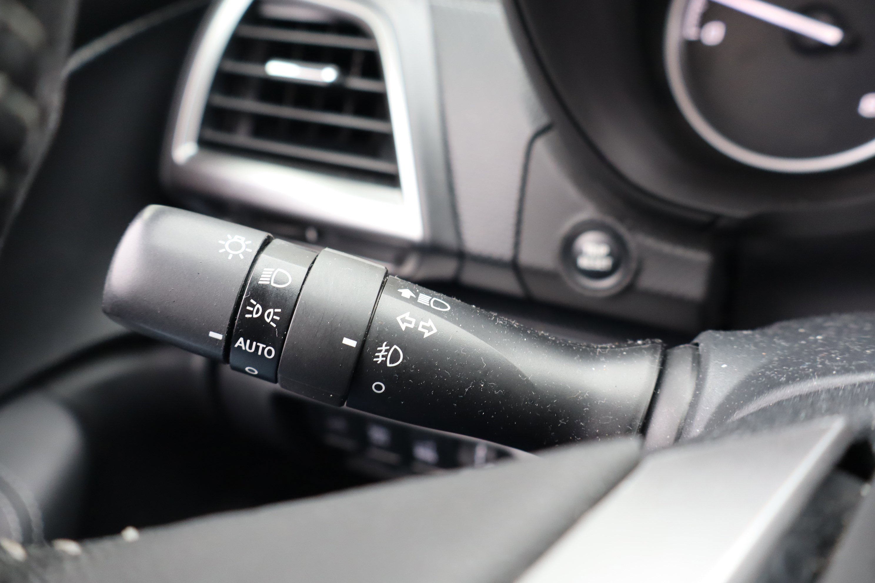 Used 2019 Subaru Forester Limited w/ Popular Package #3 image 23