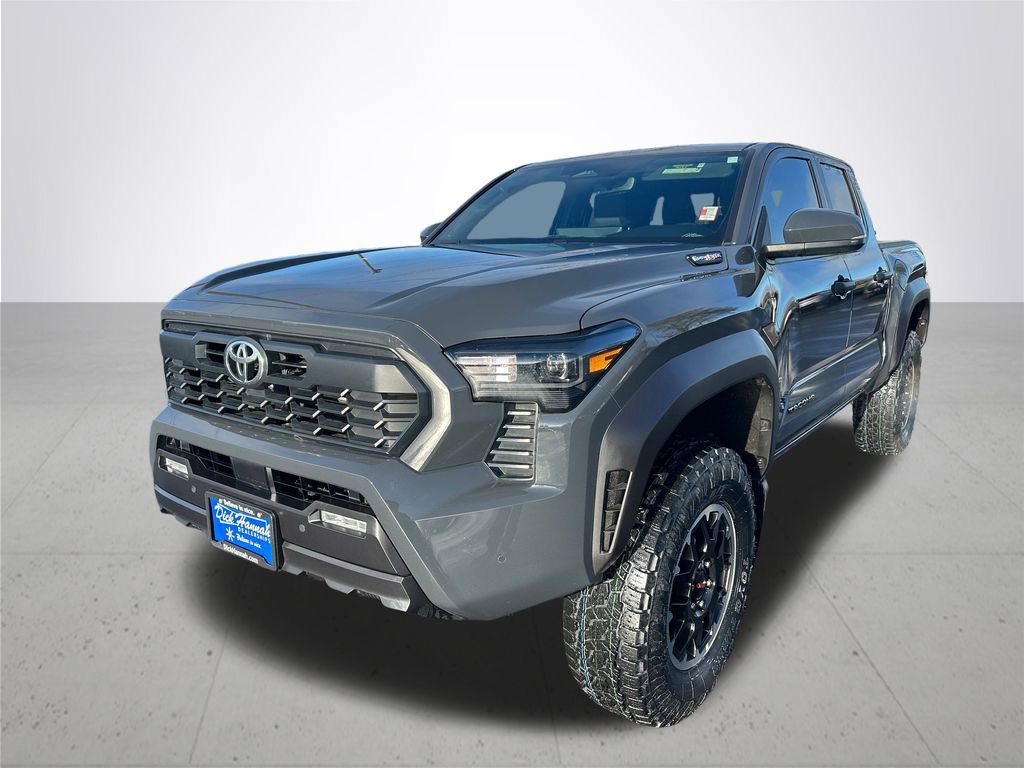 Used 2025 Toyota Tacoma TRD Off-Road w/ TRD Off Road Upgrade Package image 2