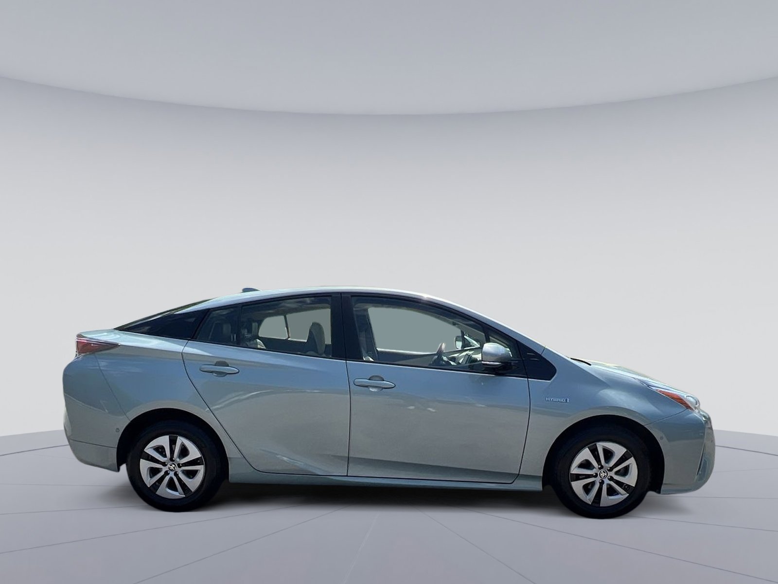 Used 2018 Toyota Prius Four w/ Advanced Technology Package FWD image 10