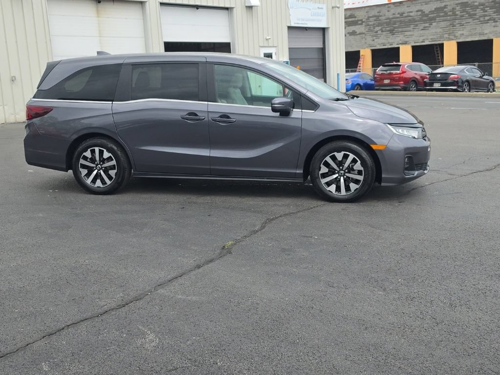 Used 2026 Honda Odyssey EX-L image 8