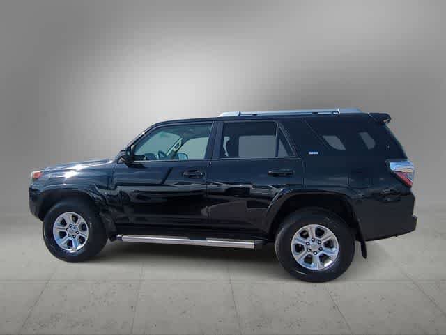 Used 2016 Toyota 4Runner SR5 image 5