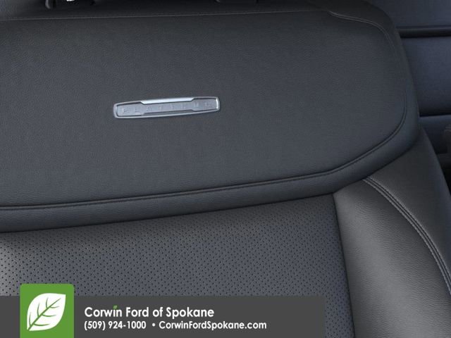 New 2026 Ford Expedition Platinum image 16