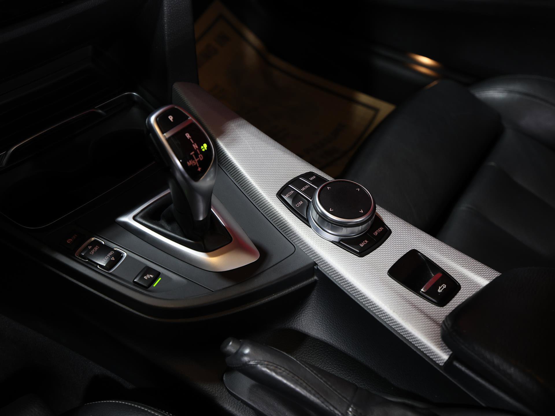 Used 2018 BMW 430i Convertible image 23