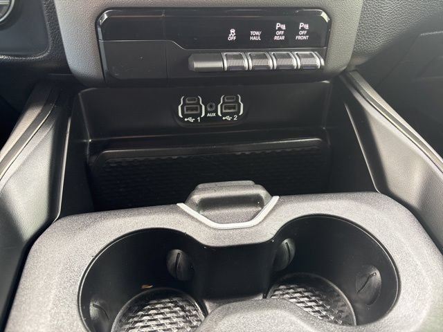 Used 2020 RAM 1500 Sport w/ Level 2 Equipment Goup w/2_L AWD/4WD image 28