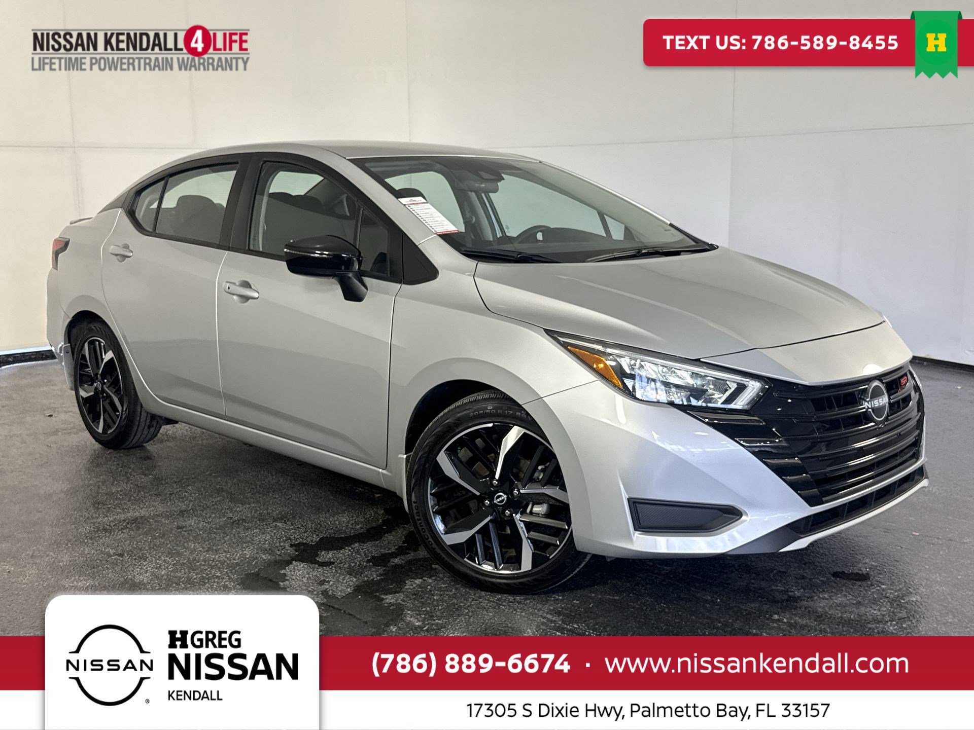 Used 2024 Nissan Versa SR w/ Trunk Package