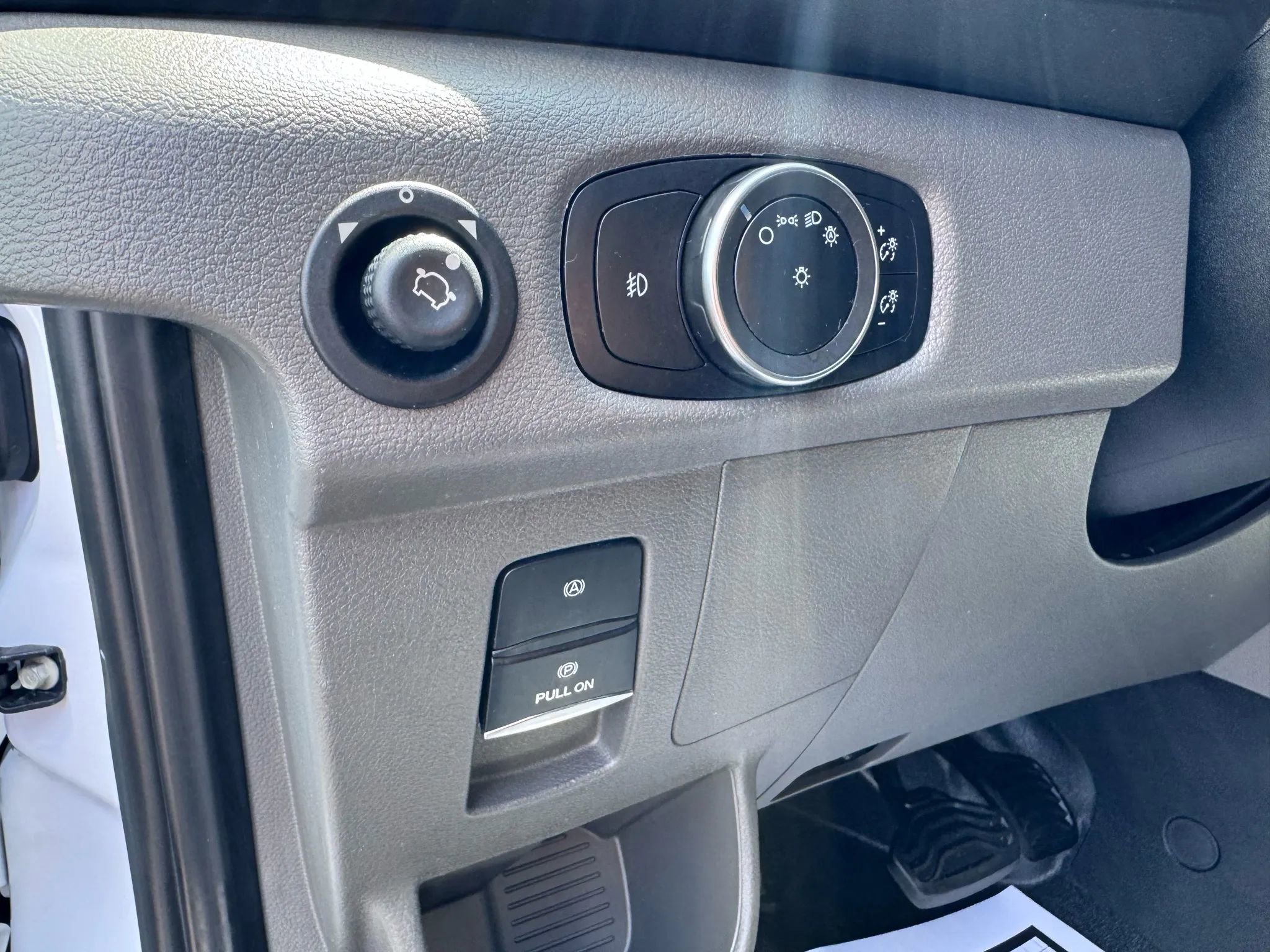 Used 2023 Ford Transit 250 Low Roof w/ Exterior Upgrade Package image 15