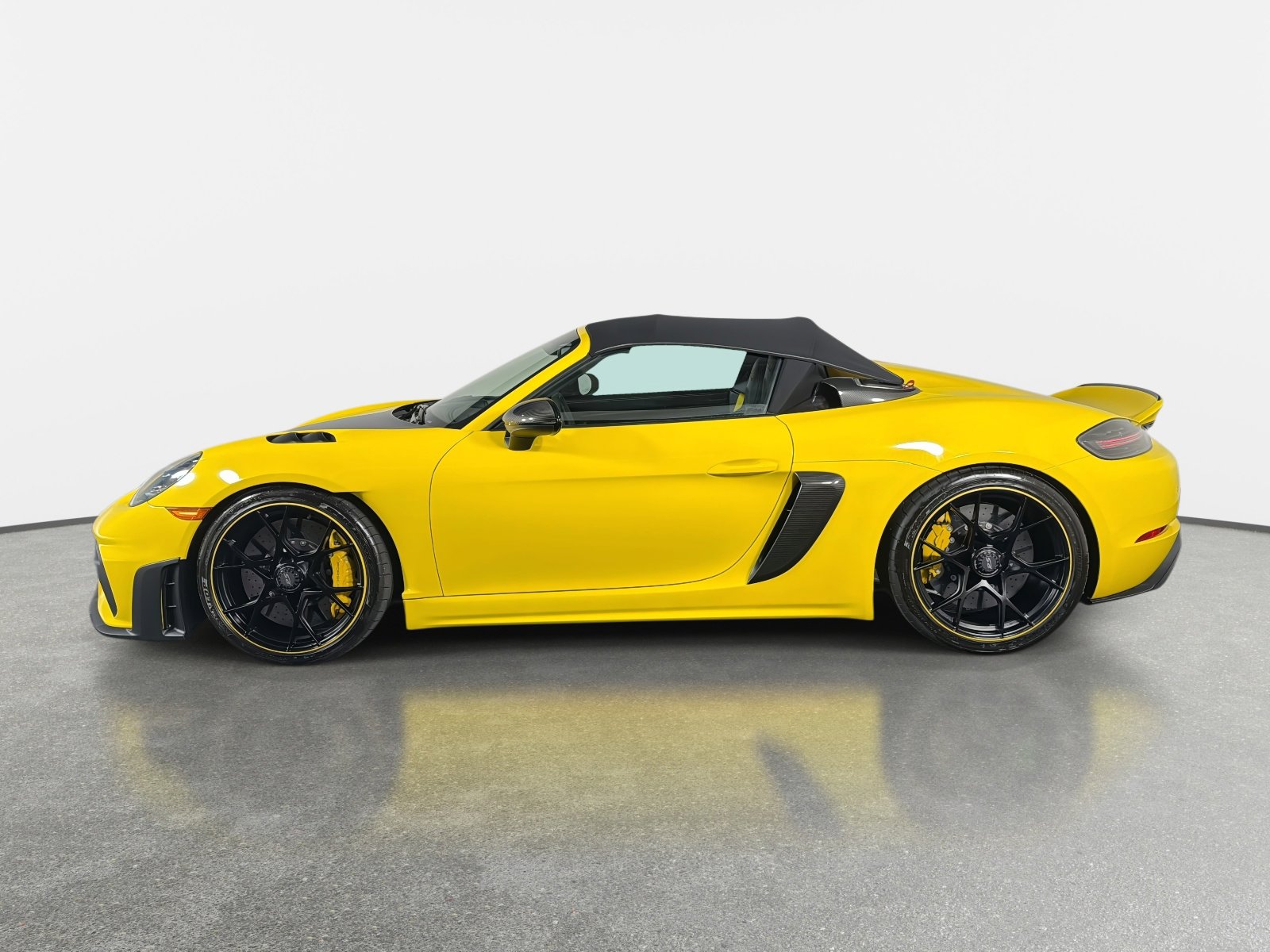 Used 2024 Porsche 718 Boxster Spyder RS w/ Weissach Package RWD image 6