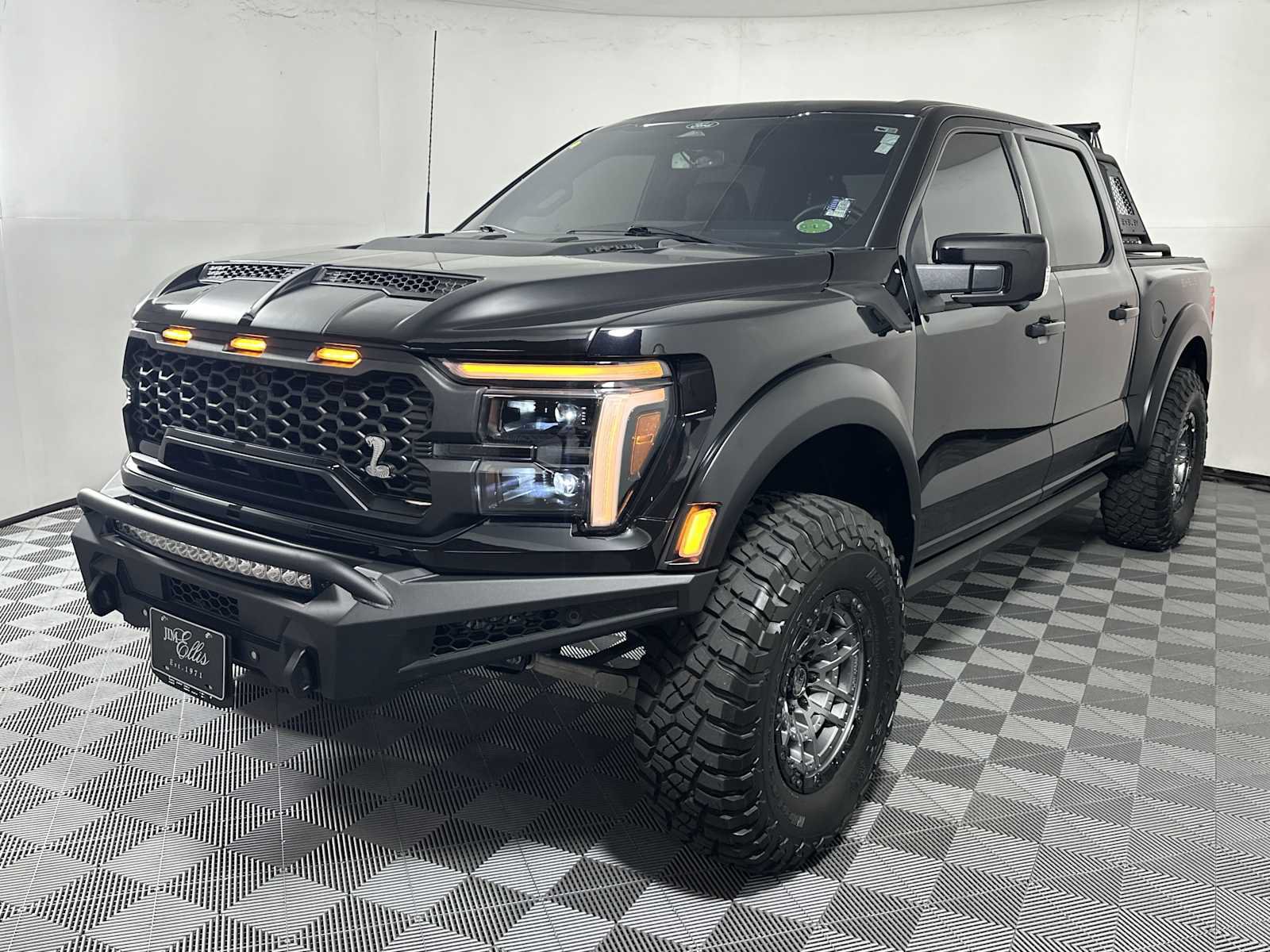 Used 2025 Ford F150 Raptor AWD/4WD image 5