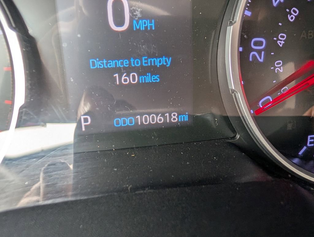 Used 2019 Toyota RAV4 XLE Premium FWD image 5