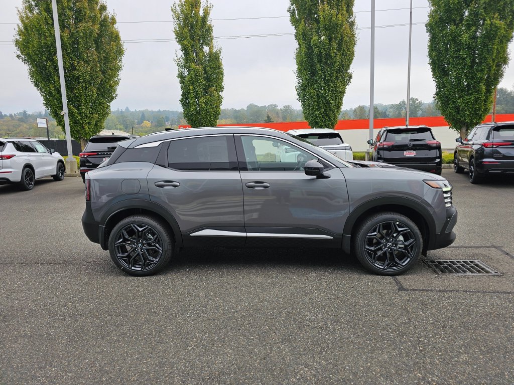 New 2027 Nissan Kicks SR AWD/4WD image 4