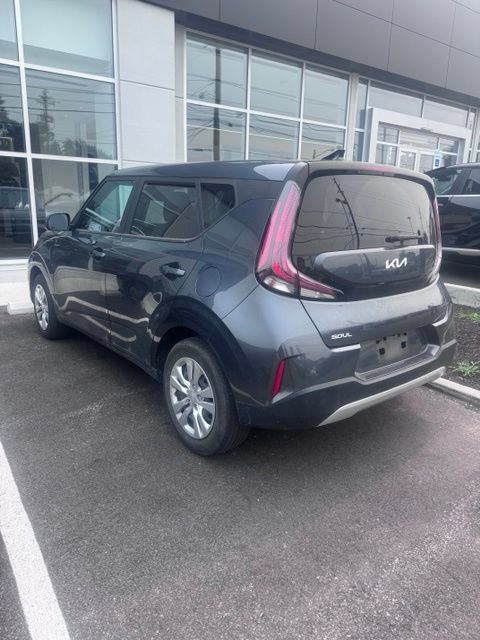 Certified 2024 Kia Soul LX FWD image 3