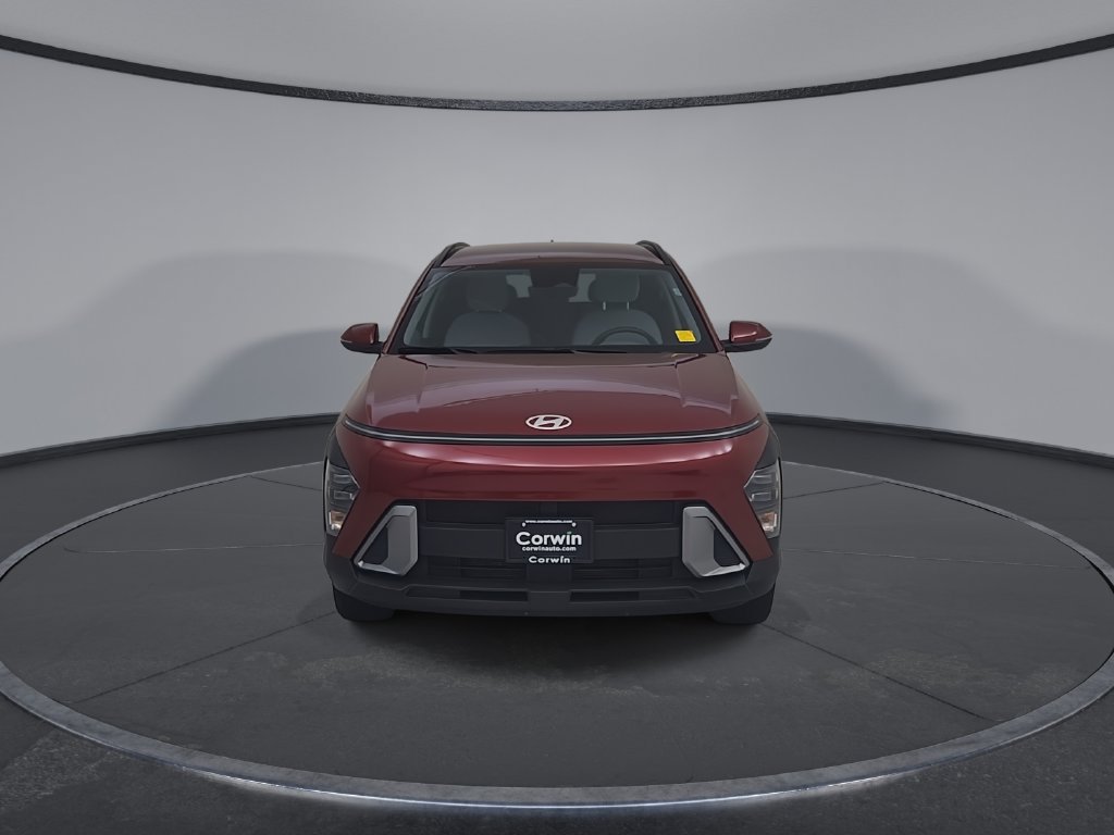 Used 2025 Hyundai Kona SEL AWD/4WD image 5