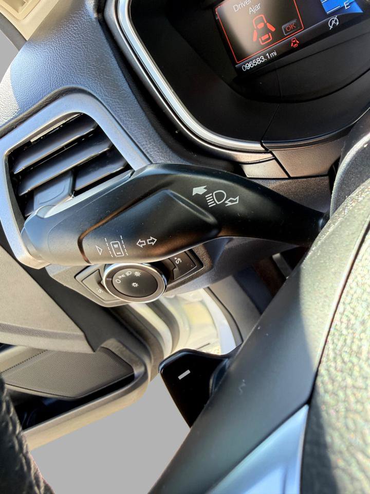 Used 2019 Ford Fusion SEL FWD image 22