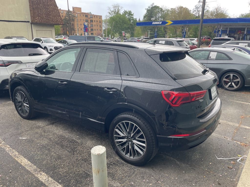 Used 2023 Audi Q3 2.0T Premium Plus w/ Premium Plus Package AWD/4WD image 5