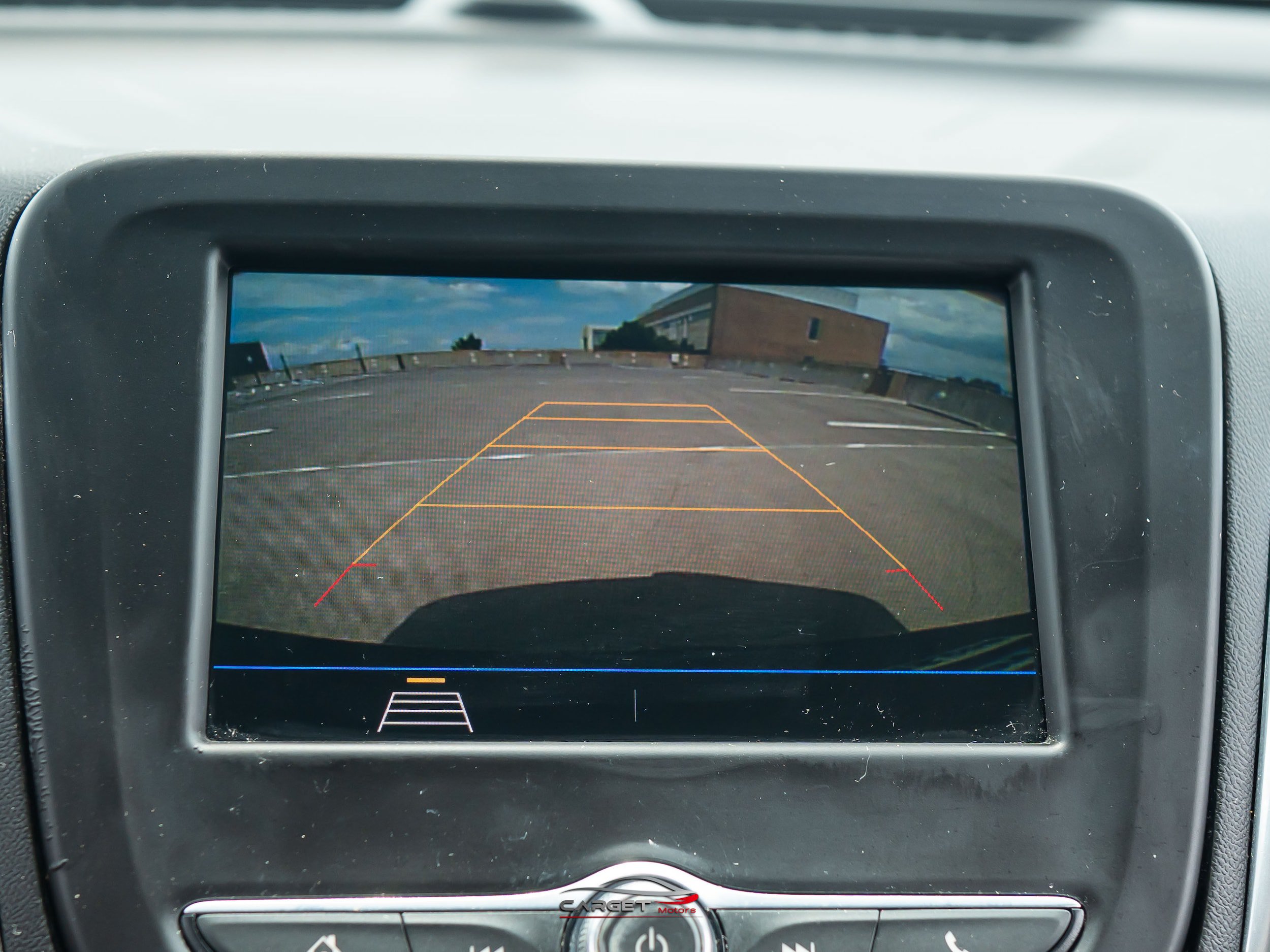 Used 2020 Chevrolet Equinox LS FWD image 27