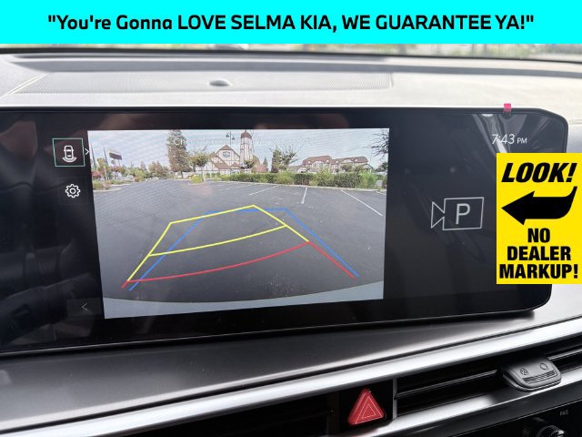 New 2026 Kia Sorento LX FWD image 9