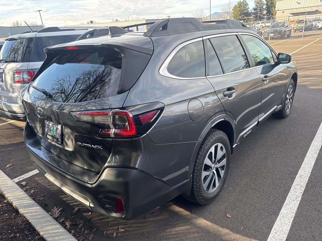 Used 2020 Subaru Outback Premium image 3