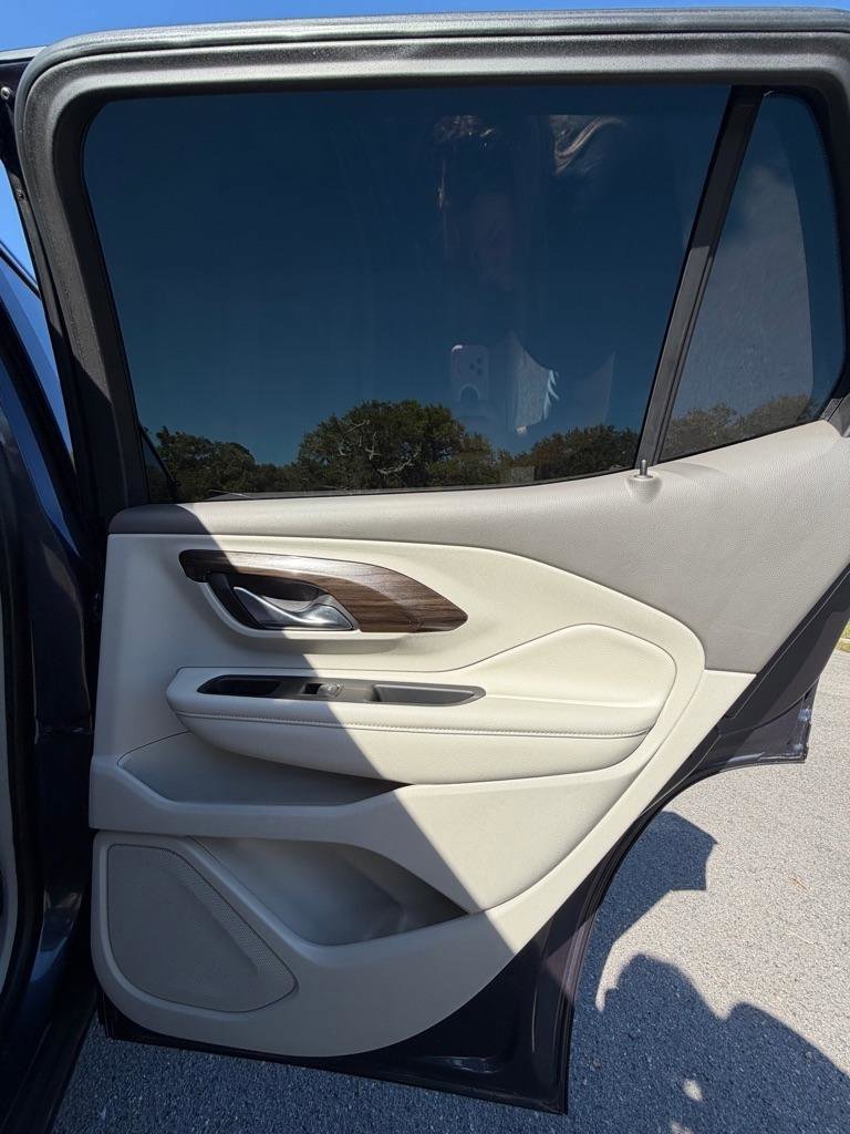 Used 2019 GMC Terrain Denali w/ Advanced Safety Package FWD image 15