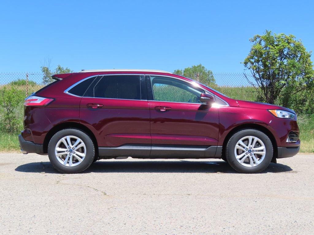 Used 2019 Ford Edge SEL w/ Equipment Group 201A AWD/4WD image 2
