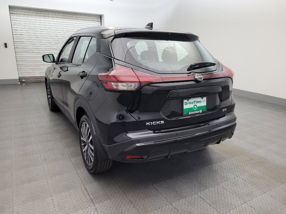 Used 2024 Nissan Kicks SV FWD image 5