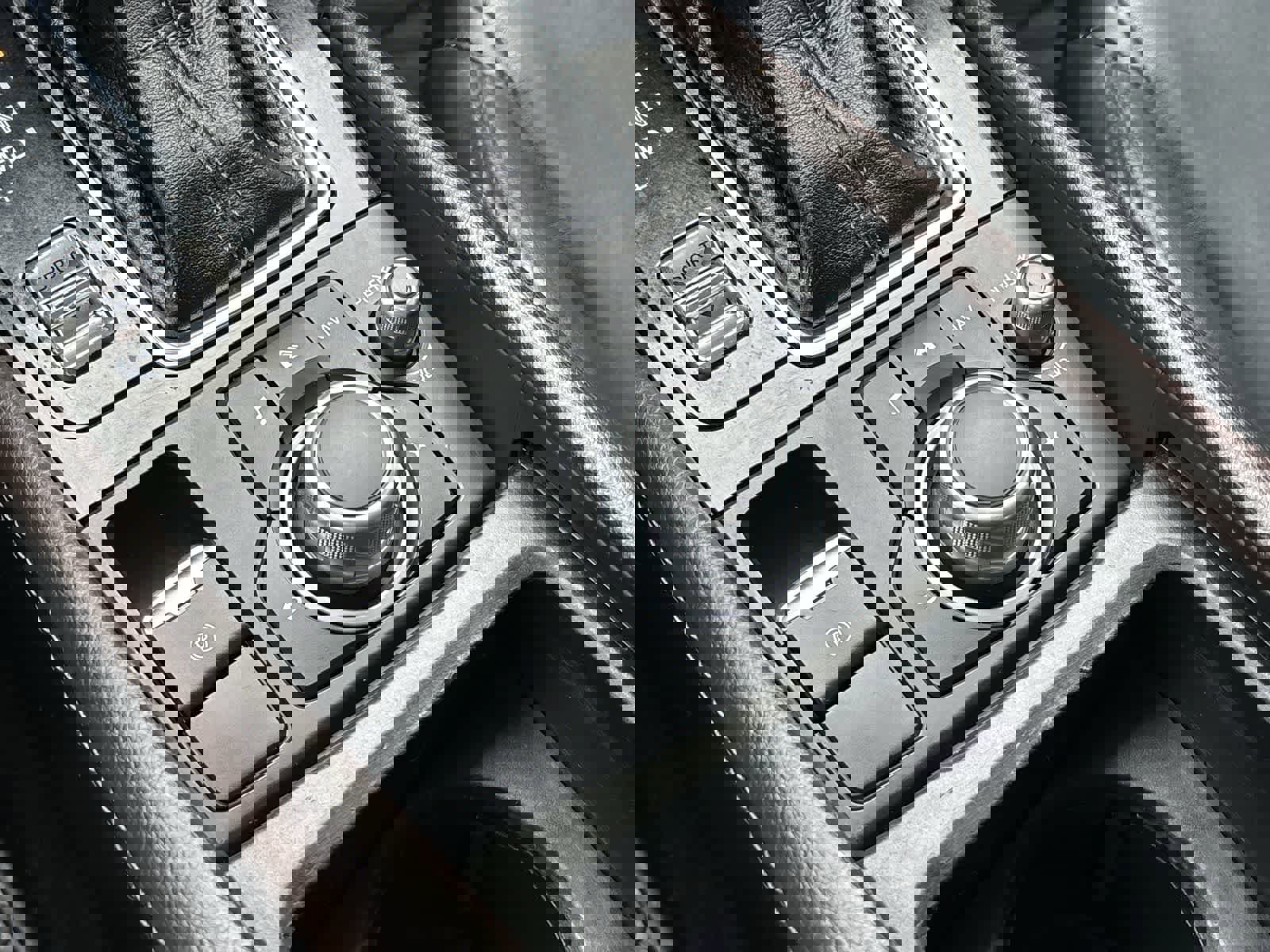 Used 2018 MAZDA MAZDA3 Touring image 23