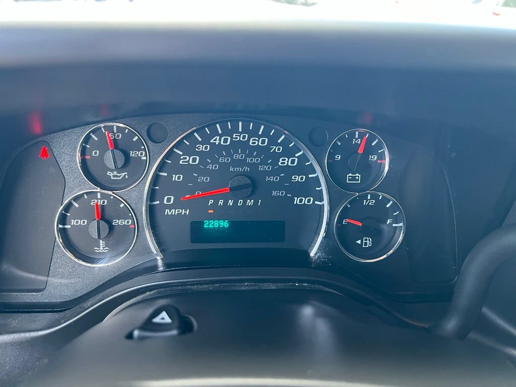 Used 2025 GMC Savana 2500 w/ Driver Convenience Package RWD image 37