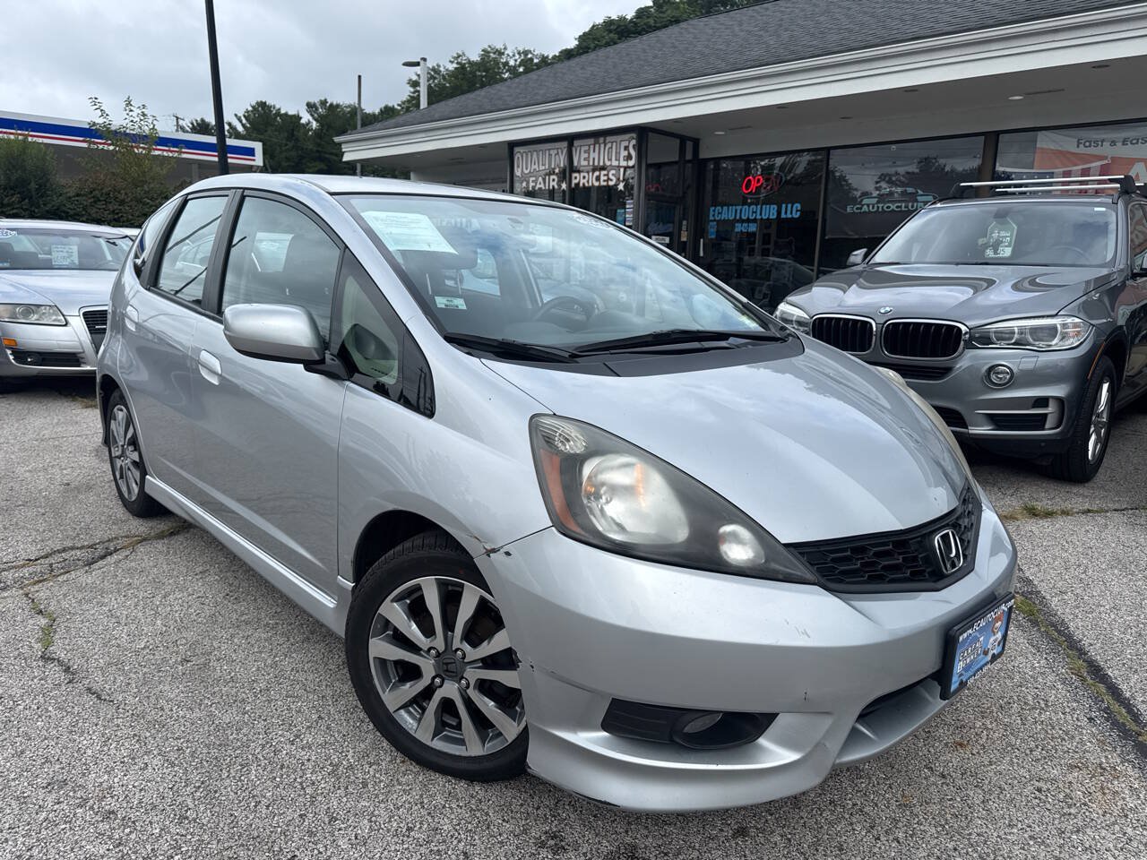 Used 2013 Honda Fit Sport image 2