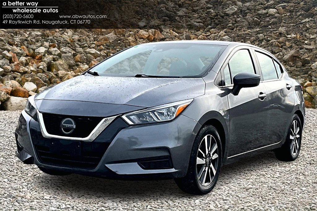 Used 2021 Nissan Versa SV image 1