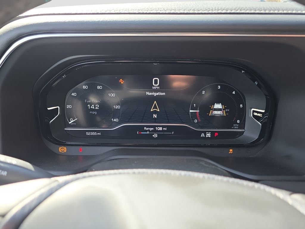 Used 2023 GMC Yukon Denali Ultimate image 10