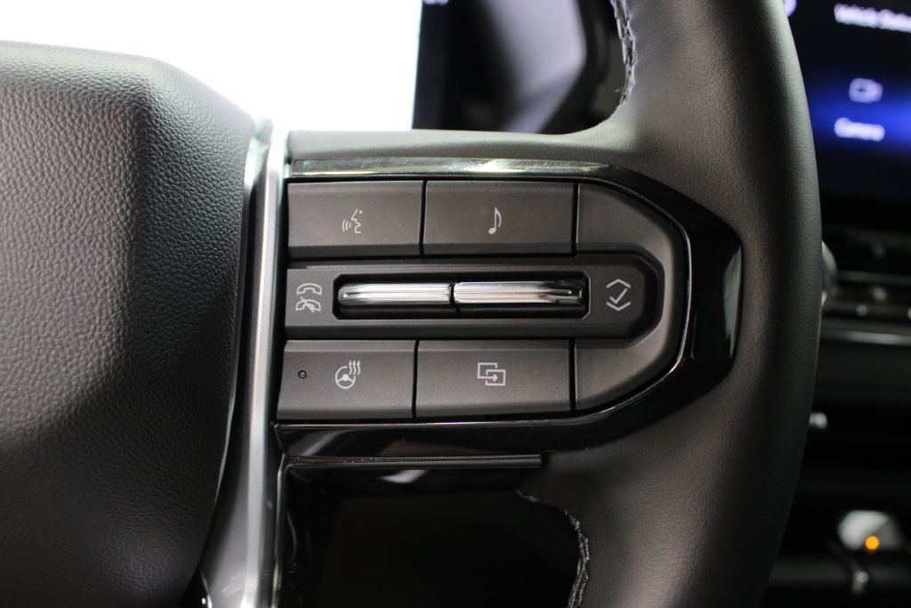 Used 2026 Chevrolet Colorado Trail Boss AWD/4WD image 27
