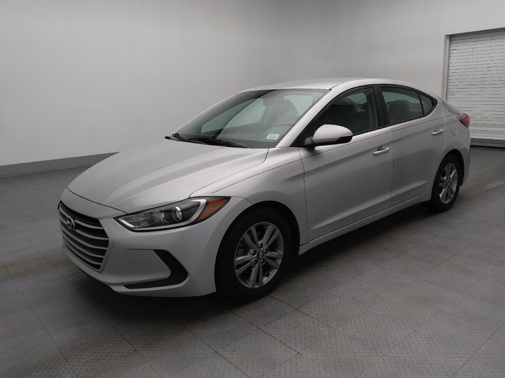 Used 2018 Hyundai Elantra SEL image 2