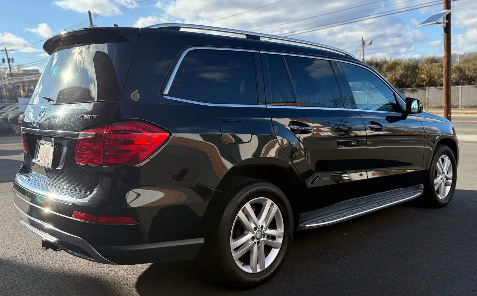 Used 2015 Mercedes-Benz GL 450 4MATIC image 6