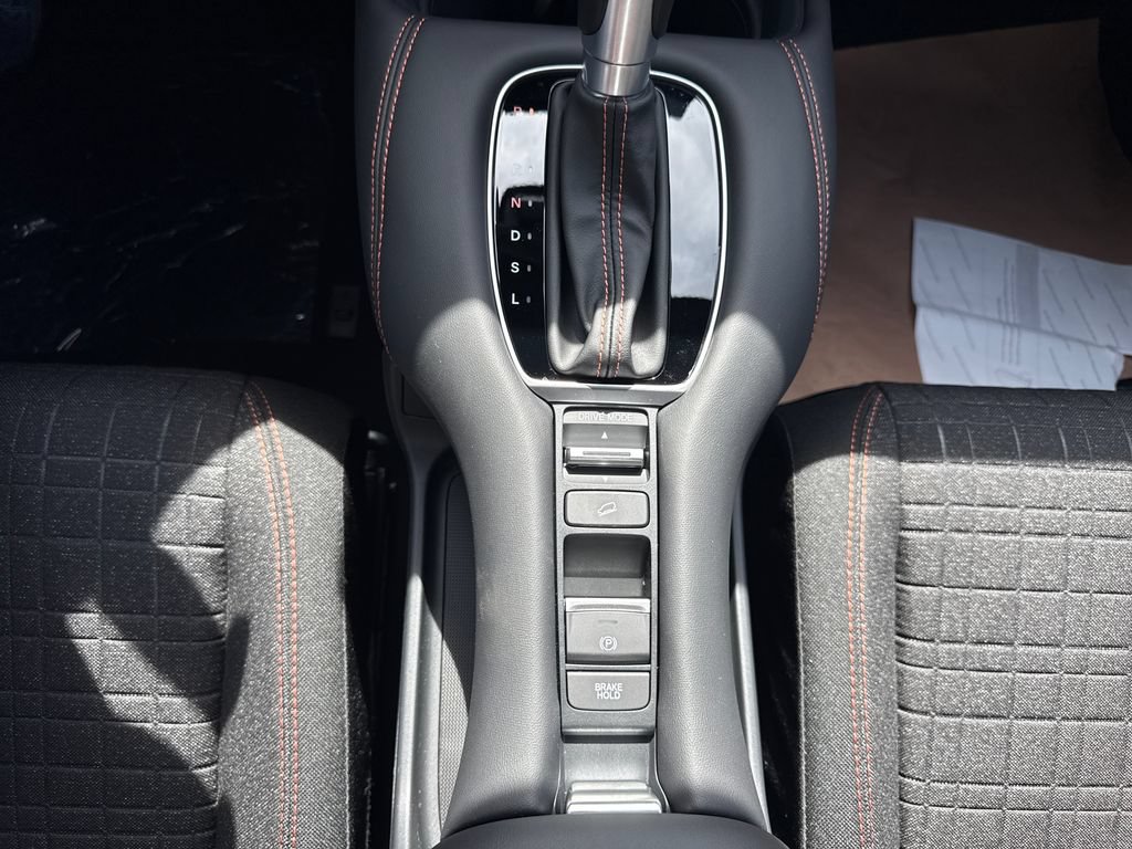 Certified 2026 Honda HR-V Sport image 24