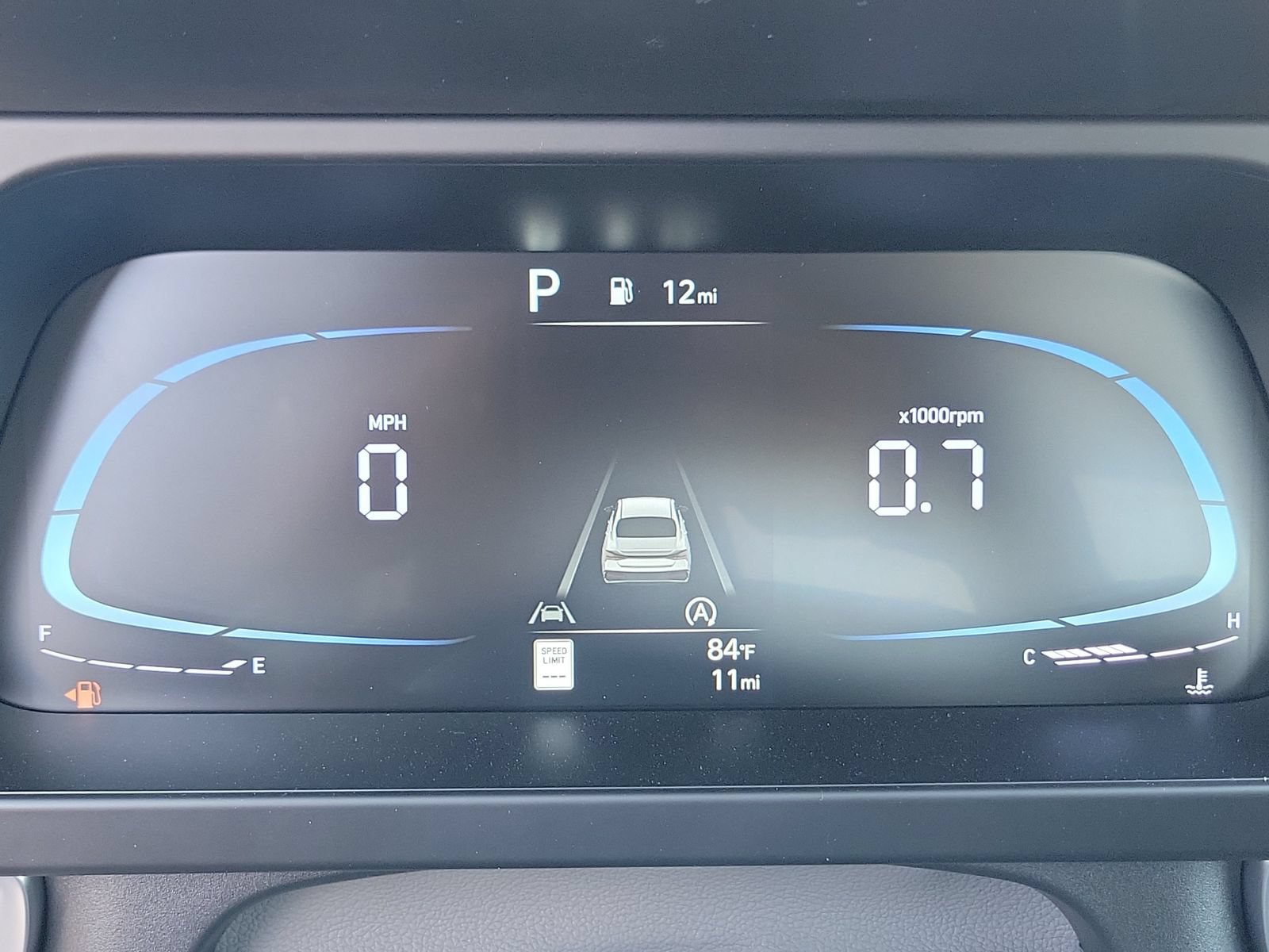 New 2026 Hyundai Elantra SE FWD image 10