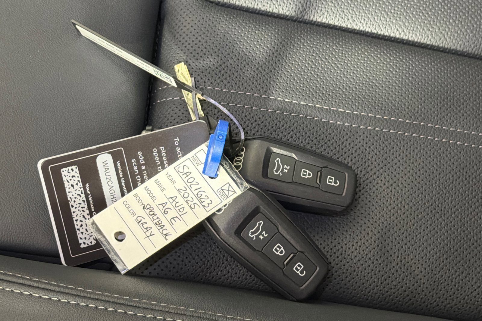 Certified 2025 Audi A6 e-tron Premium Plus w/ Premium Plus image 24