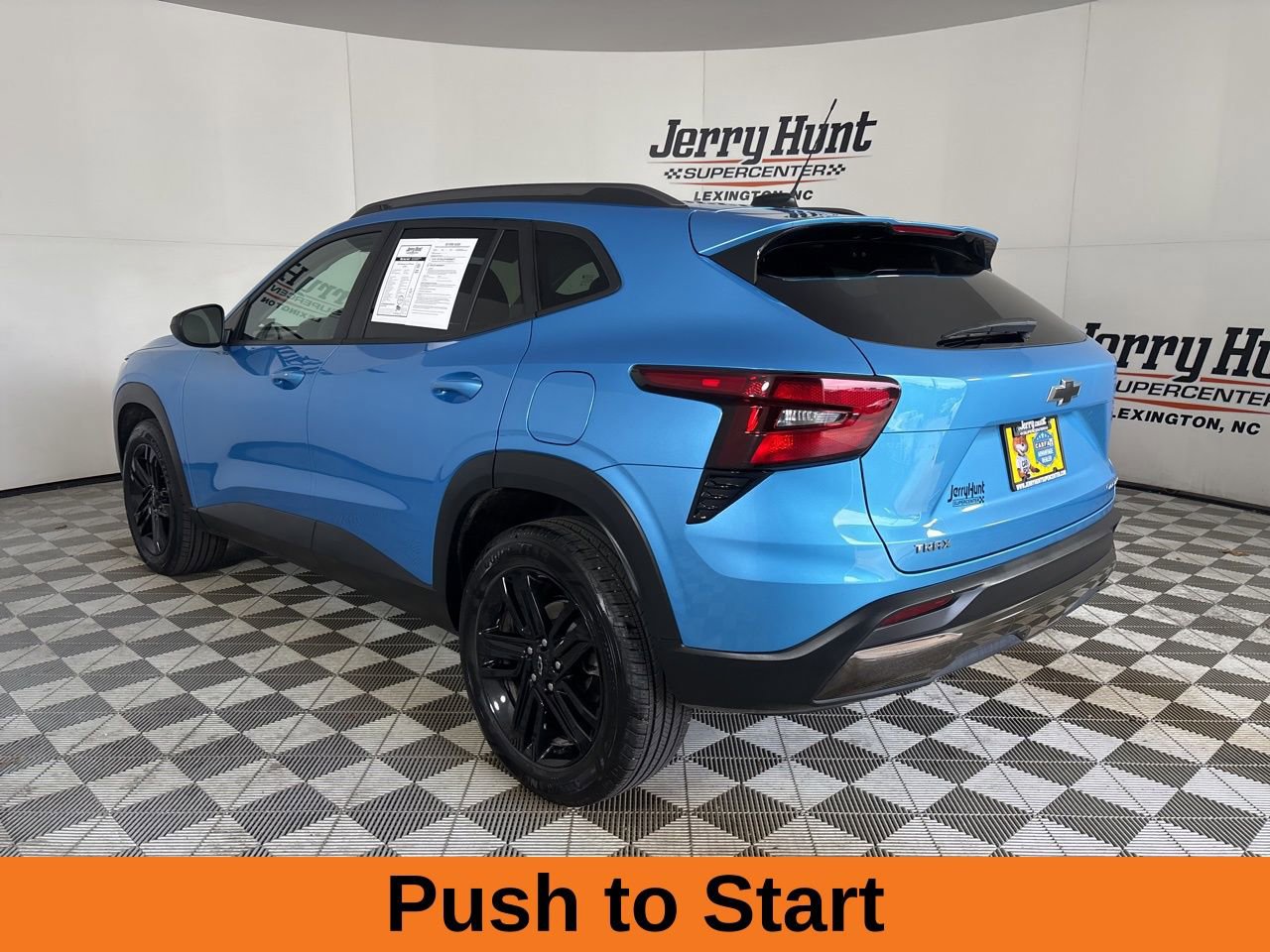 Used 2025 Chevrolet Trax ACTIV FWD image 7