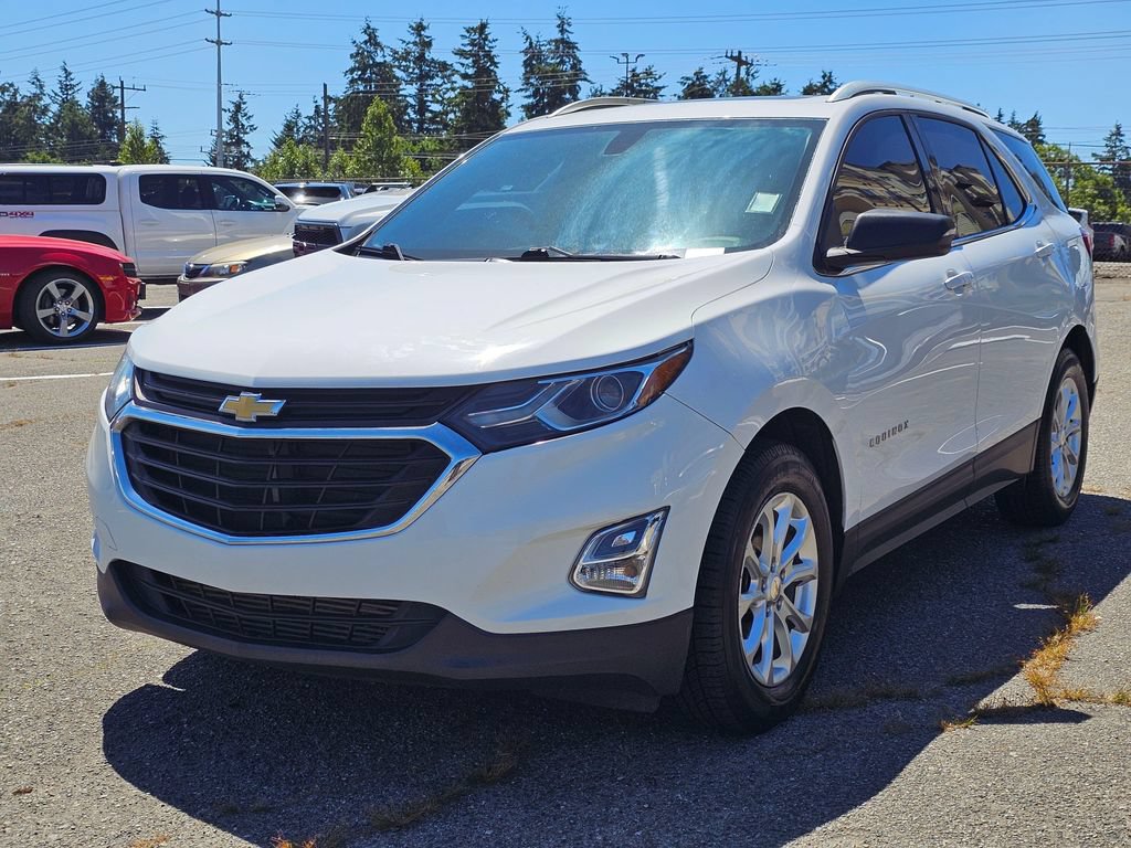 Used 2018 Chevrolet Equinox LT w/ Sun & Infotainment Package FWD image 4
