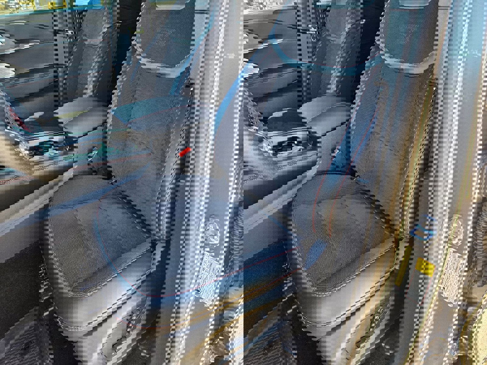 Used 2025 Ford Explorer ST w/ Sun And Sound Package image 23